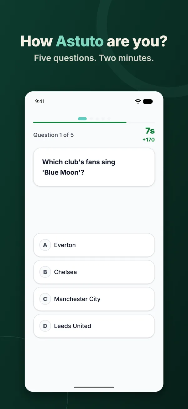 The Astuto app: a question with four answers and the timer